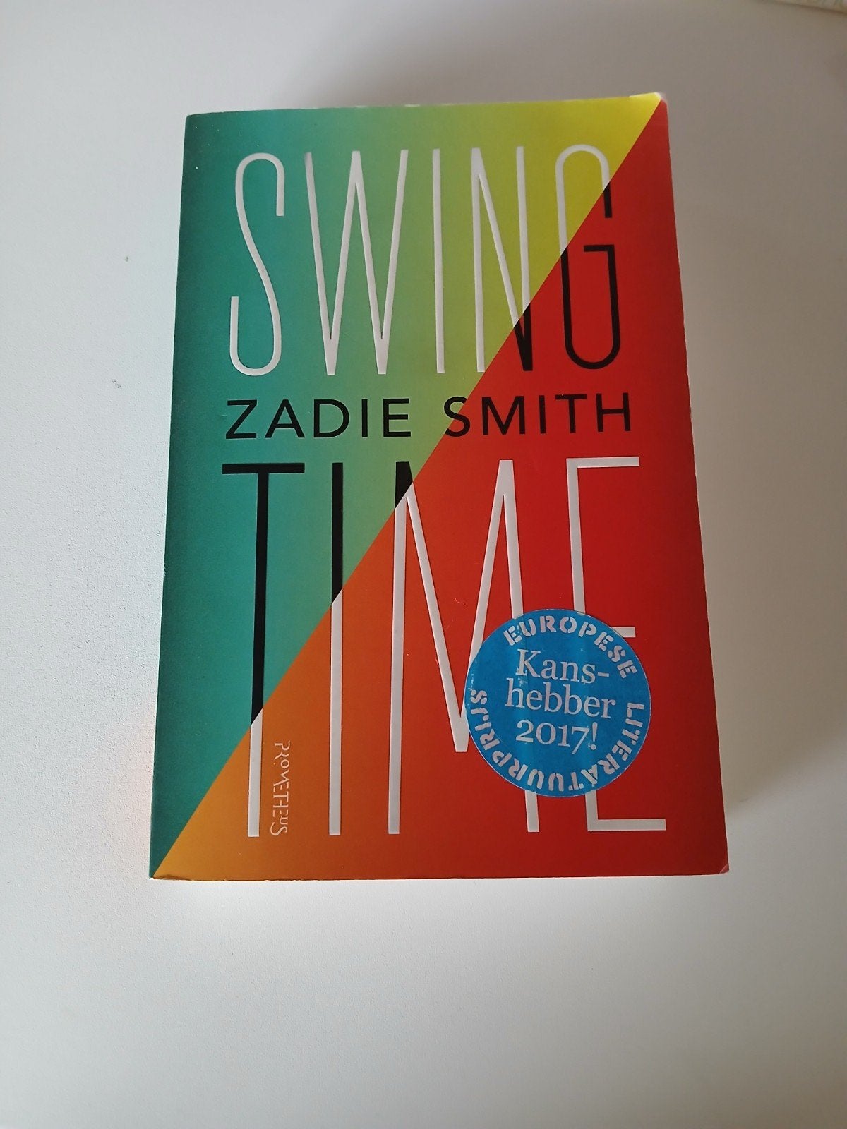 Zadie Smith - Swing time, Boeken, Ophalen of Verzenden, Zo goed als nieuw, Zadie Smith
