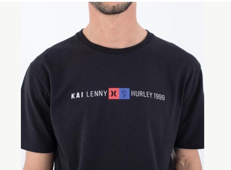 Hurley shirt surf Kai Lenny big wave mt S NIEUW €39,-, Watersport en Boten, Ophalen of Verzenden, Nieuw, Overige typen