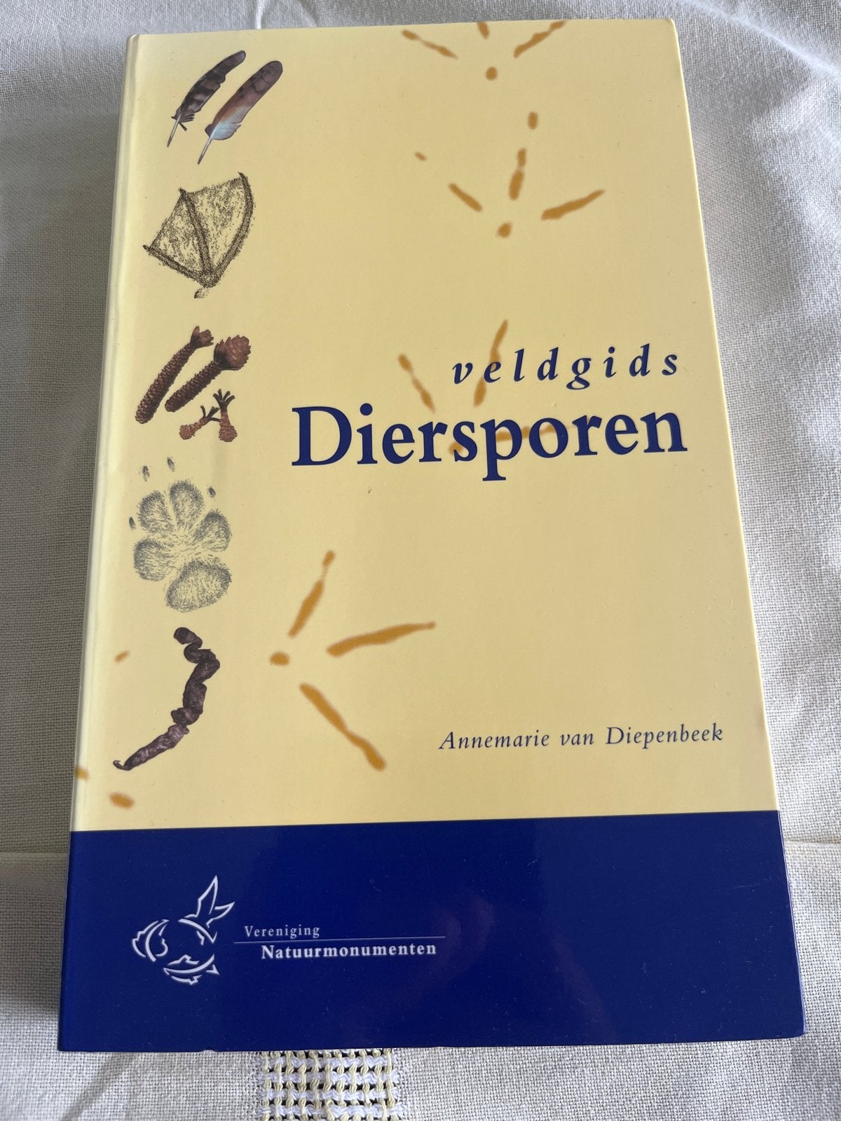 Veldgids Diersporen - Annemarie van Diepenbeek, Ophalen, Zo goed als nieuw, Natuur algemeen