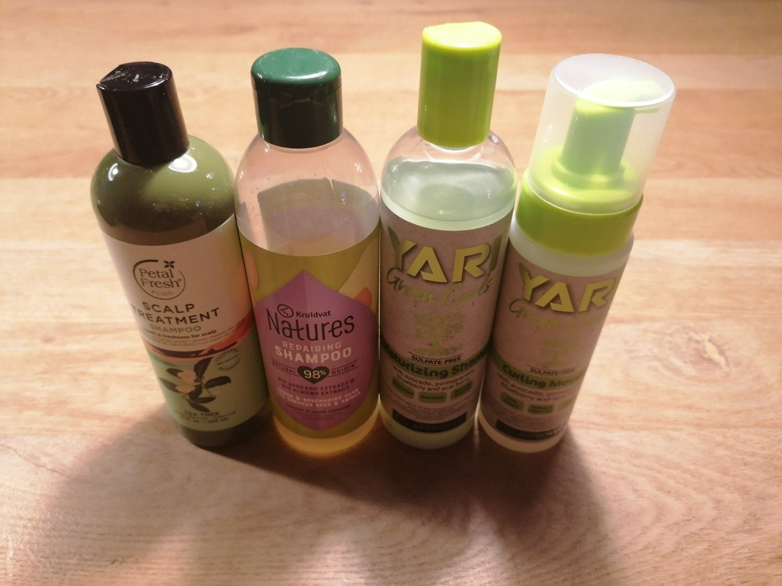 3x shampoo 1x mousse, Yari, Petal Fresh, Natures, Ophalen, Gebruikt, Shampoo of Conditioner
