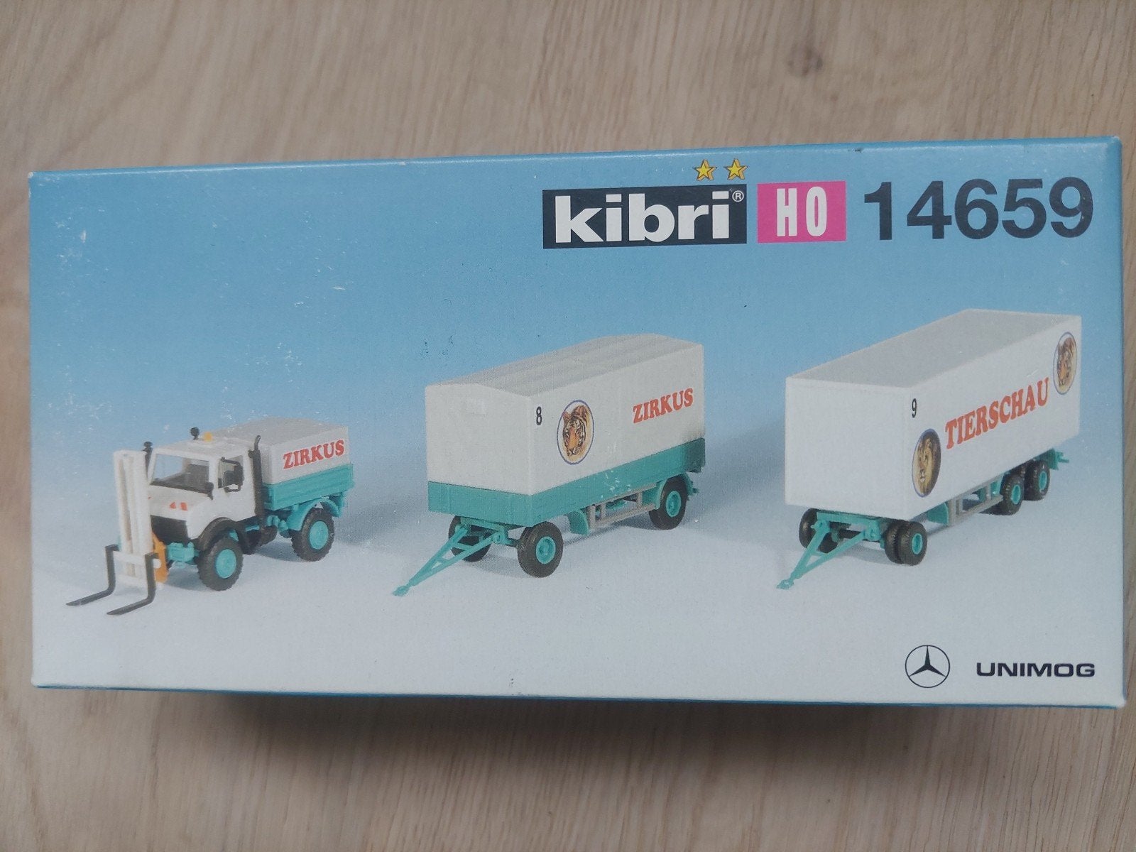 Kibri  Unimog + aanhangwagens, Ophalen of Verzenden, Nieuw, 1:50 of kleiner, Overige merken