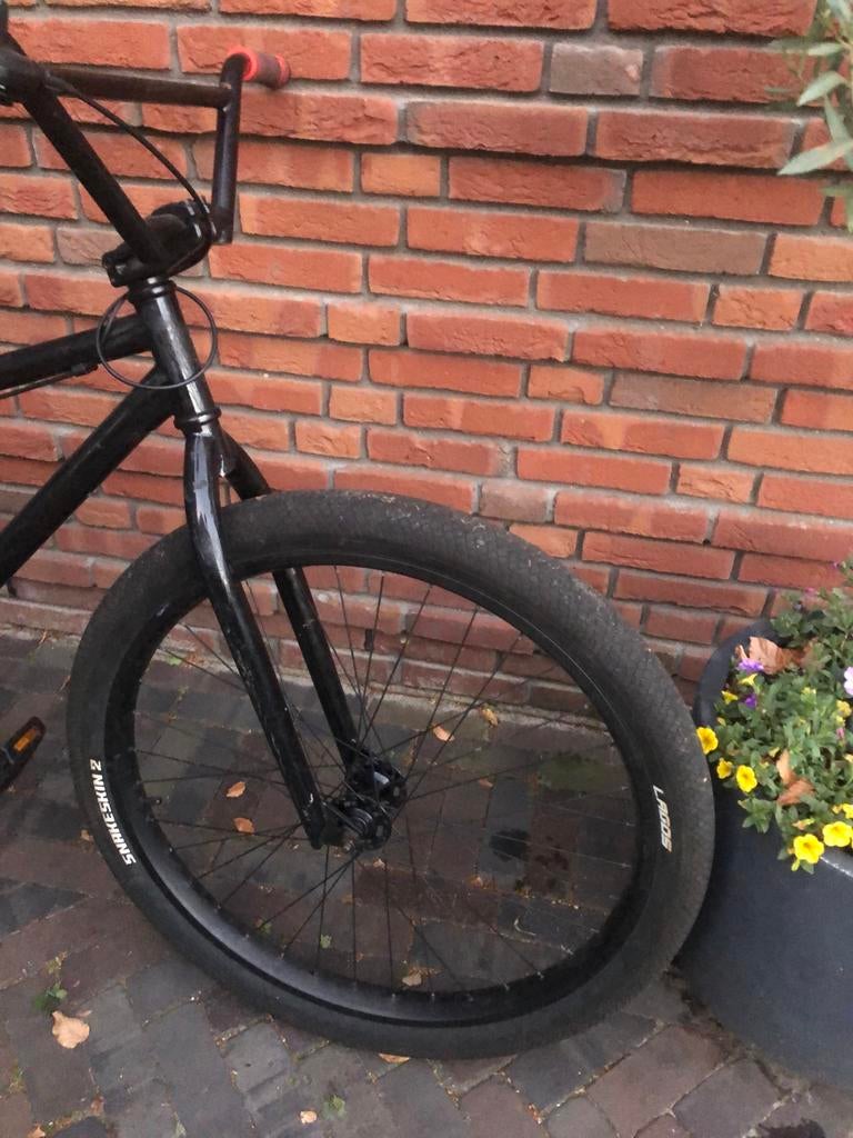 Bomma Mafia Bike - Zwart BMX-stijl fiets, Fietsen en Brommers, Fietsen | Crossfietsen en BMX, Ophalen, 24 inch of meer, Gebruikt