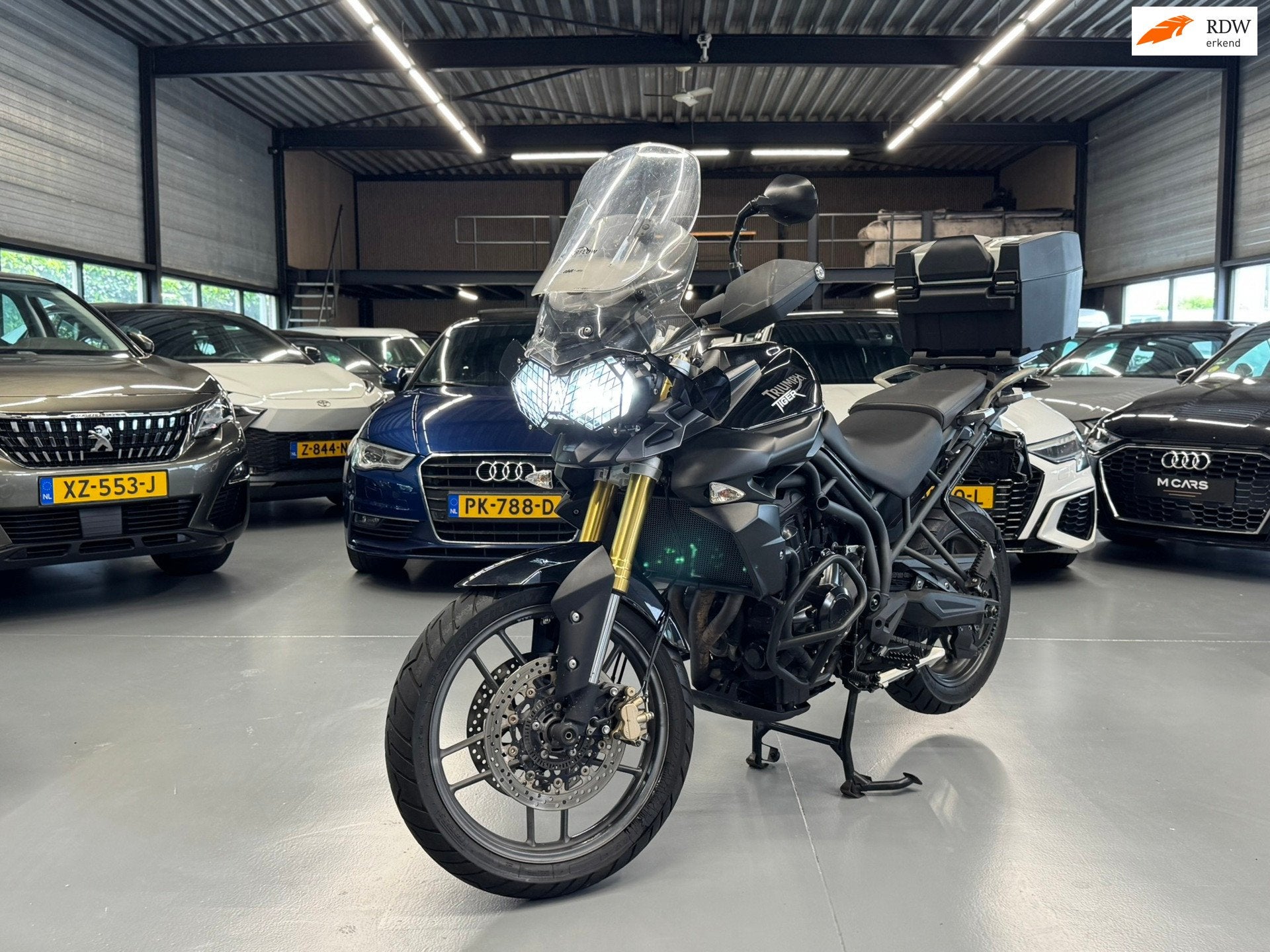 Triumph All-Road Tiger 800 ABS 70 kW, Bedrijf, After.sales@triumph.co.uk, Meer dan 35 kW, Triumph Motorcycles Ltd