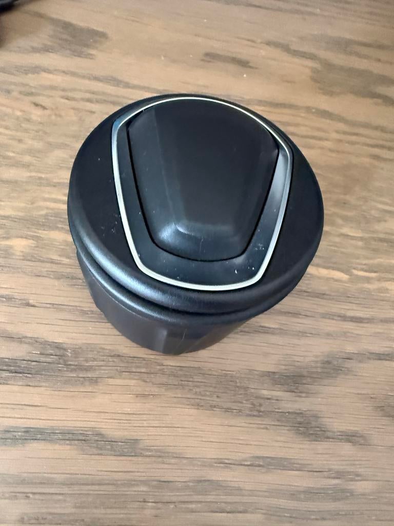 Originele BMW asbak - Nieuw (art.nr. 51169323677), Ophalen of Verzenden, Zo goed als nieuw