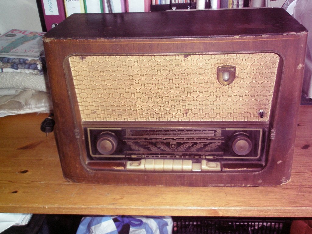 WEGA Mars 1077 buizenradio, Ophalen, Gebruikt, Radio