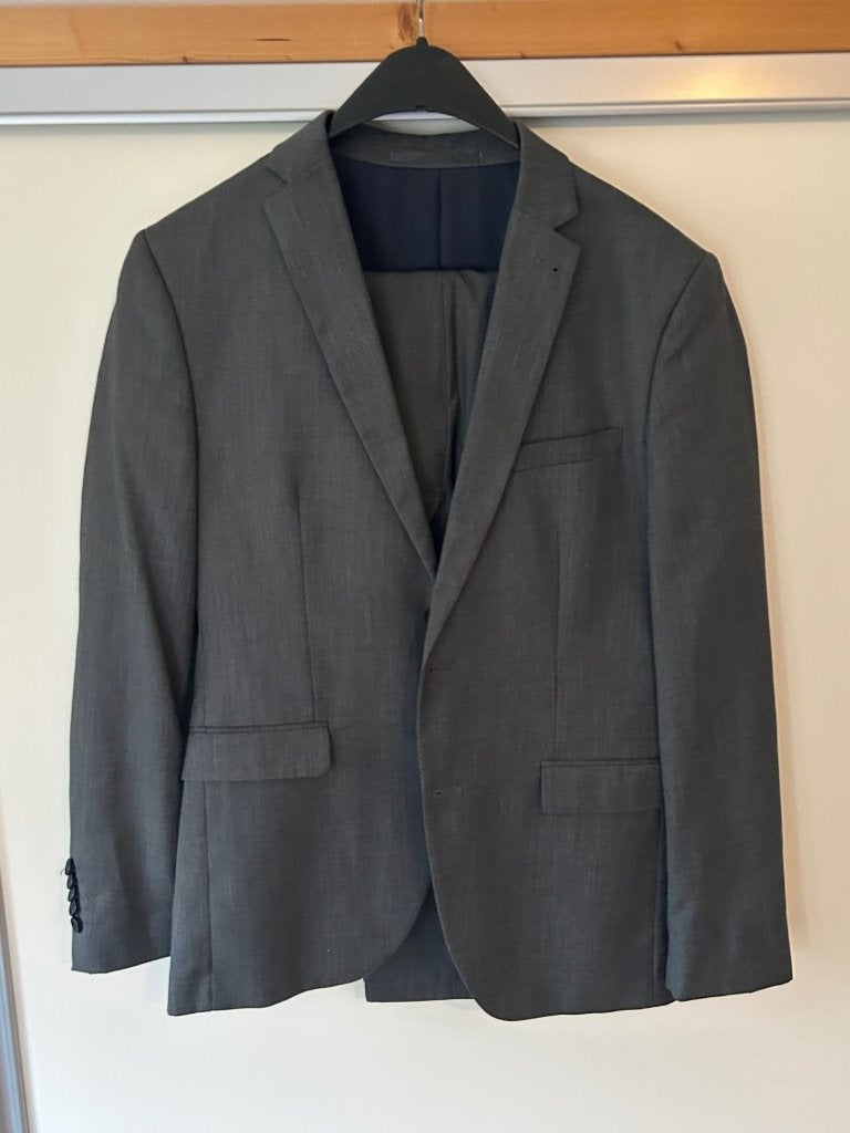 Zoon geslaagd? Kostuum Angelo Litrico mt 48/50, Prima staat., Maat 48/50 (M), Angelo Litrico, Ophalen of Verzenden, Zo goed als nieuw