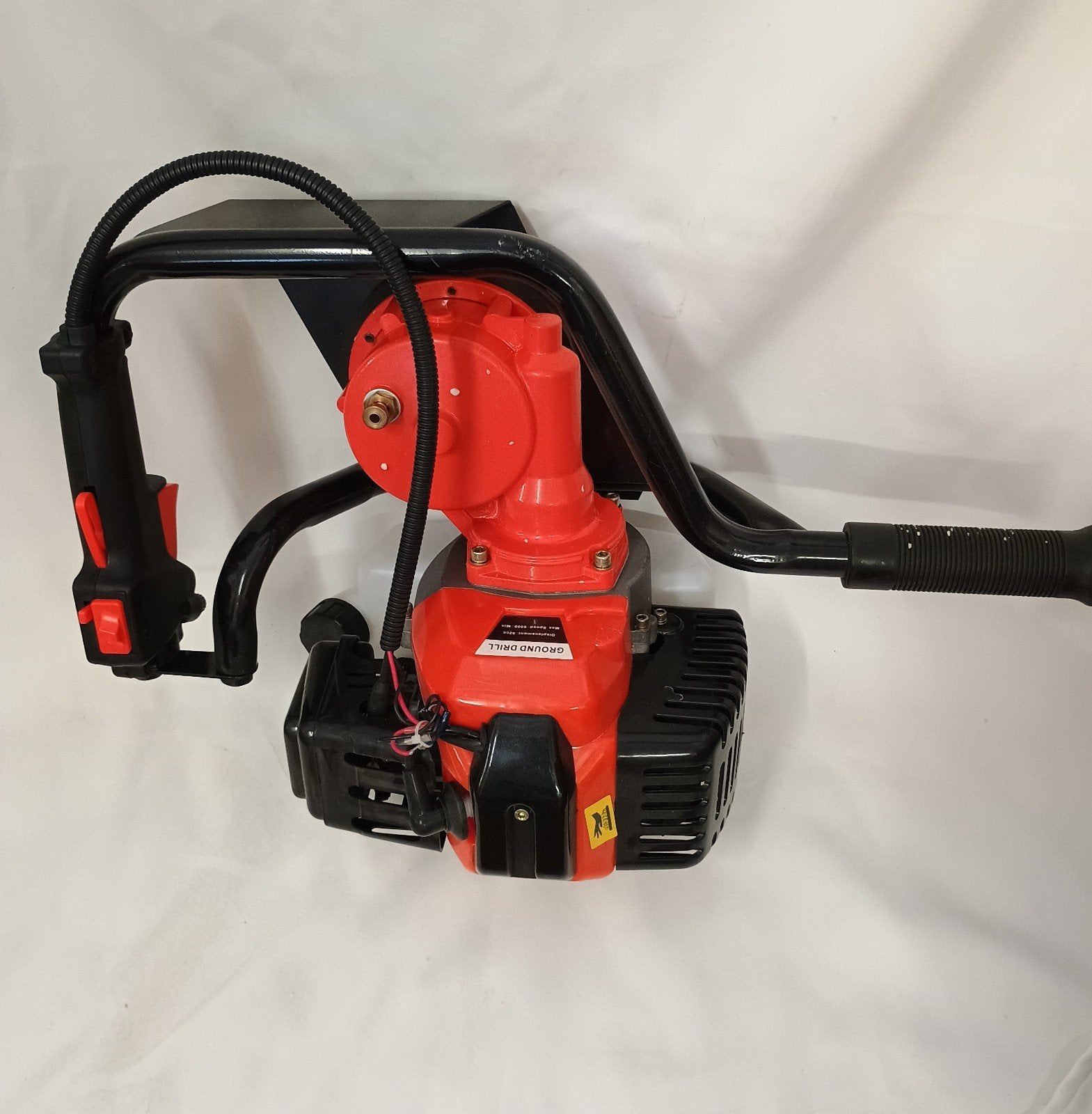 Nieuwe grondboor 52cc met 3 boren - nooit gebruikt, Doe-het-zelf en Verbouw, Gereedschap | Boormachines, Ophalen of Verzenden