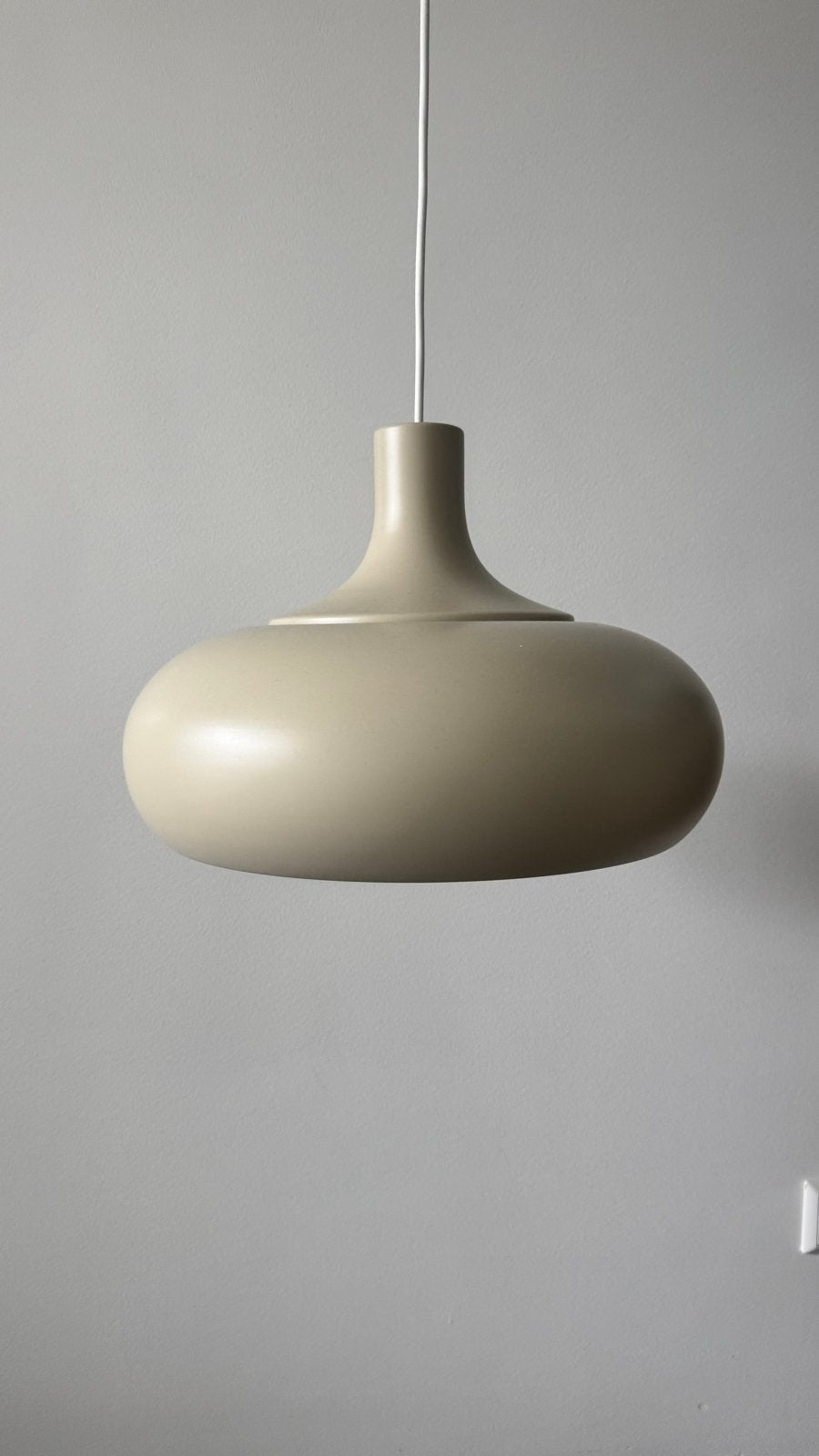 IKEA VÄXJÖ Moderne Hanglamp - Beige/Taupe Design Verlichting, Ophalen, Zo goed als nieuw, Metaal, 75 cm of meer