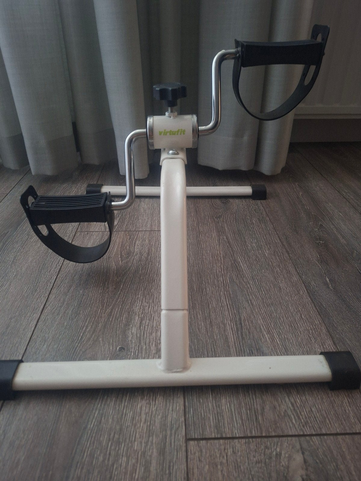 VirtuFit Stoelfiets - Ideaal voor Revalidatie en Training, Ophalen