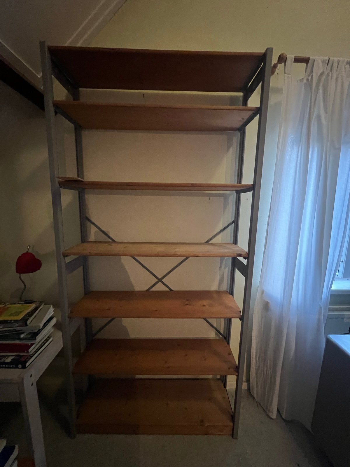 Stevige houten boekenkast / stellingkast met metalen frame, Huis en Inrichting, Ophalen, Met plank(en), Gebruikt, 200 cm of meer