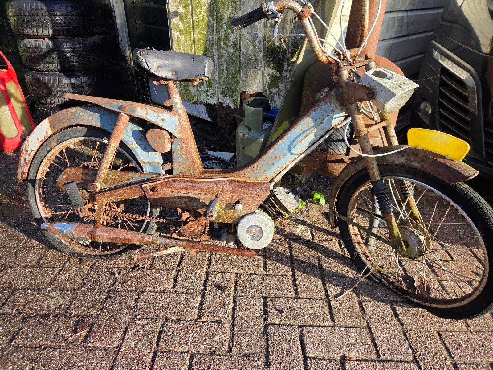 Oude Batavus bromfiets voor de liefhebber, Ophalen, Batavus