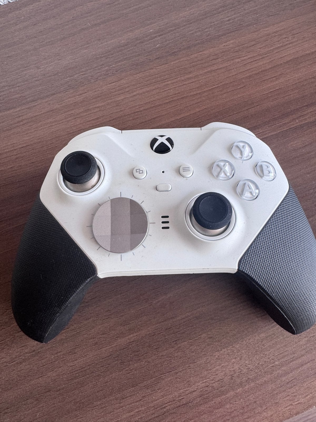 Xbox Elite Series 2 Core Controller Wit, Spelcomputers en Games, Spelcomputers | Xbox | Accessoires, Ophalen, Zo goed als nieuw