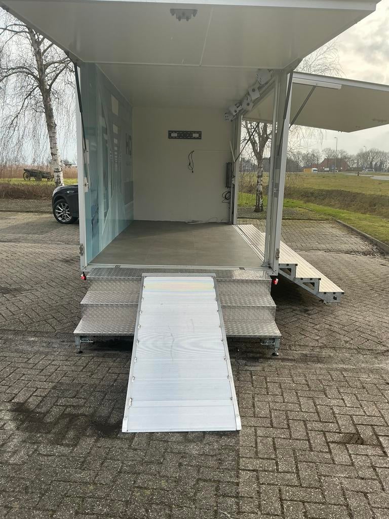 Bloemenwagen beurswagen podiumwagen, Auto diversen, Aanhangers en Bagagewagens, Ophalen, Zo goed als nieuw