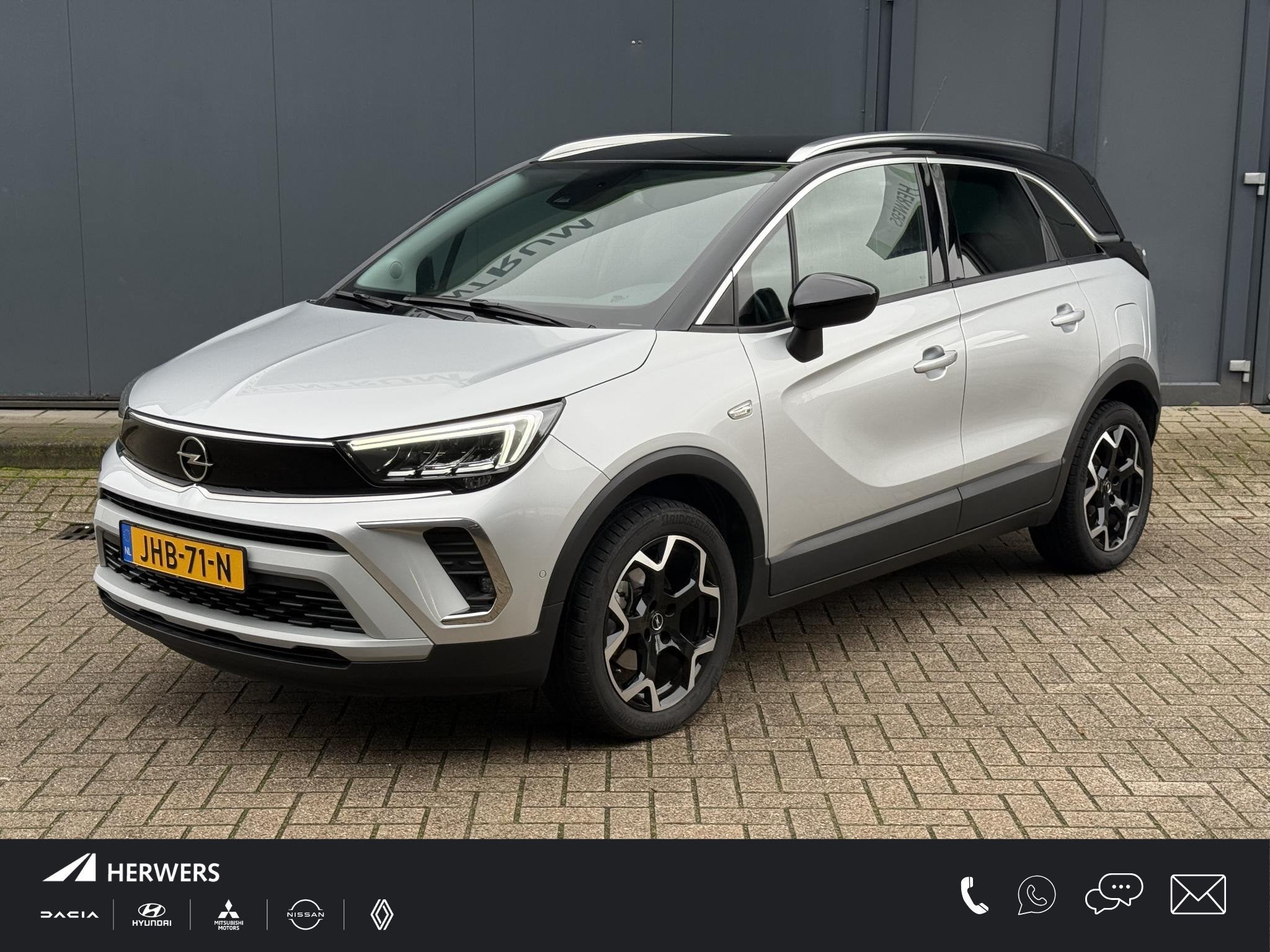 Opel Crossland 1.2 Turbo Ultimate / AGR Comfortstoelen / Nav, Auto's, Opel, 840 kg, Gebruikt, 1199 cc, Alcantara