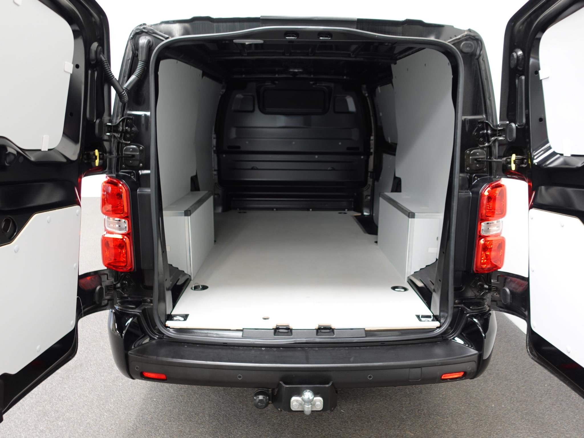 Peugeot Expert 145pk L3 Automaat Airco Cruise Navi Trekhaak, Stof, Gebruikt, 4 cilinders, 2500 kg