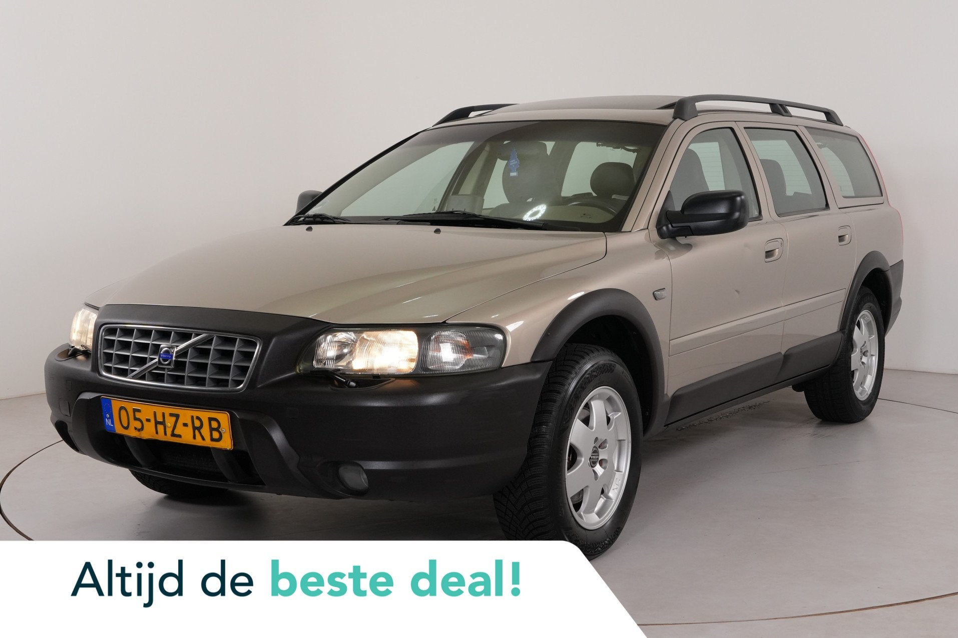 Volvo V70 Cross Country 2.4 T Geartr Comf. | Blijvend Youngt, Auto's, 2435 cc, Vierwielaandrijving, 93 €/maand, Onderhoudsboekje