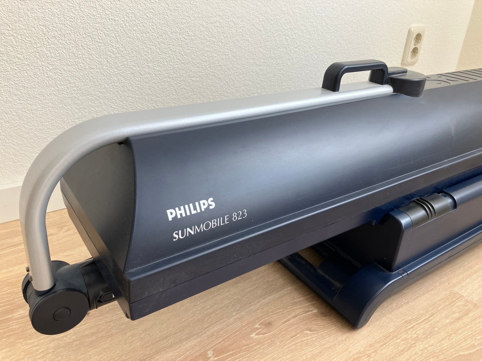 Philips inklapbare zonnehemel, Ophalen, Gebruikt, Zonnebank enkelzijdig, Minder dan 10 lampen