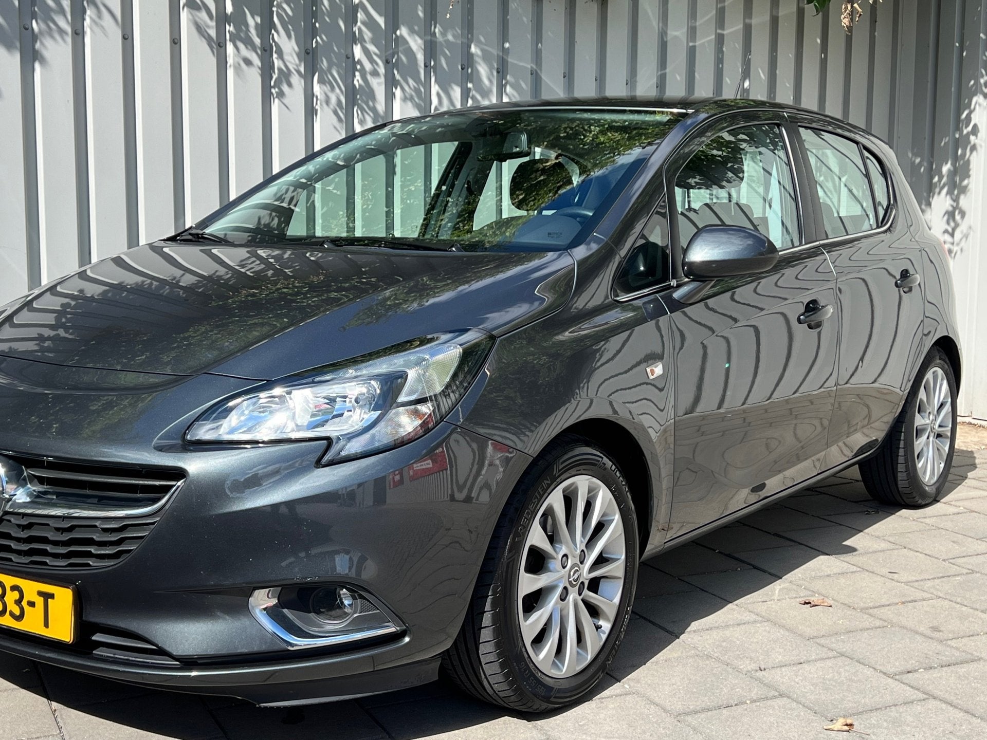 Opel Corsa 1.4 Innovation|Navigatie|Airco|, Voorwielaandrijving, Gebruikt, 4 cilinders, 49 €/maand