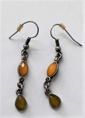 Vintage look oorbellen met Olijfgroene en Oranje steentjes, Ophalen of Verzenden, Zo goed als nieuw, Oranje, Overige materialen