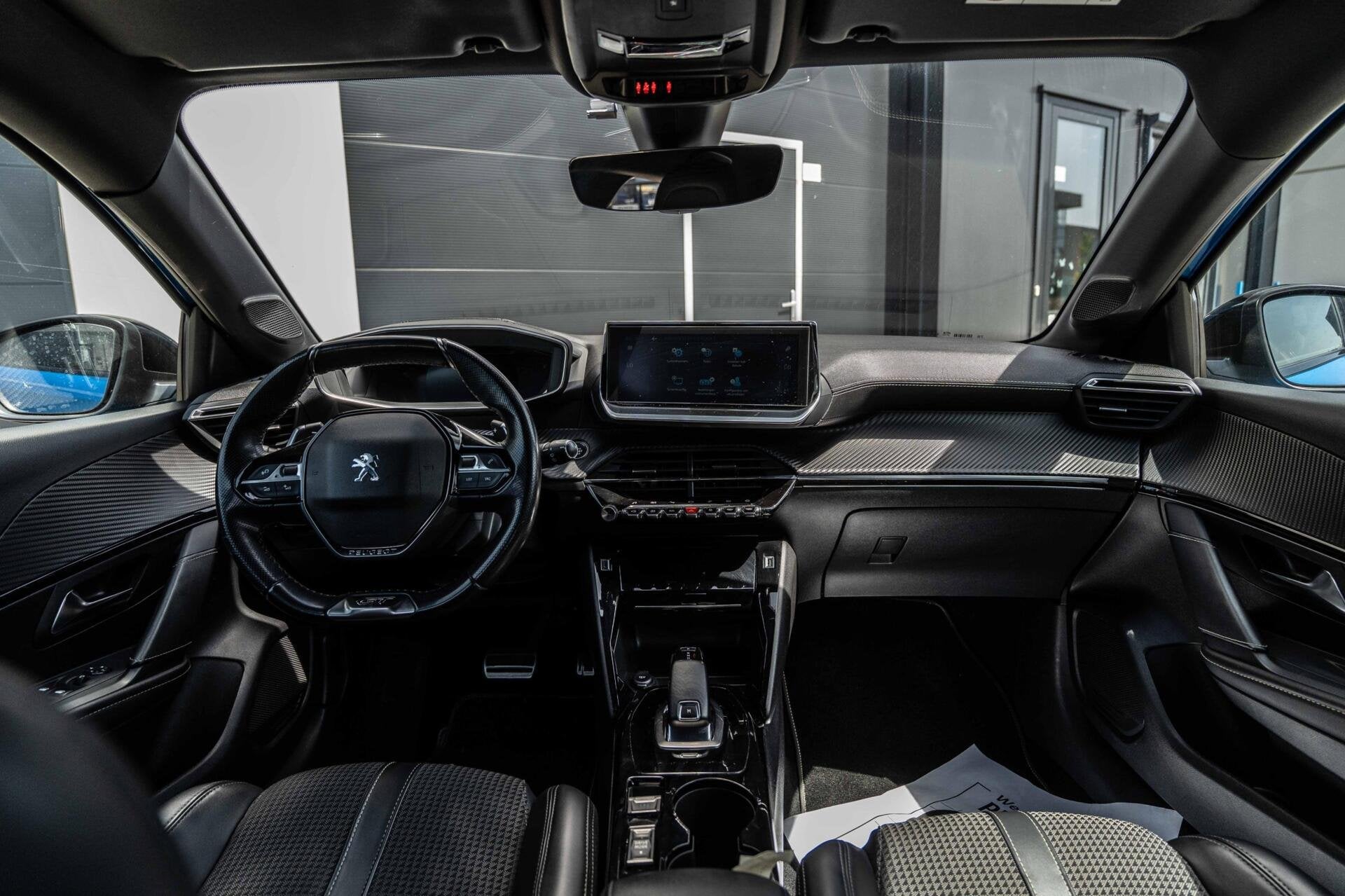 Peugeot 208 1.2 PureTech GT-Line Keyless|Navi|Carplay|VOL!, Auto's, Peugeot, Parkeersensor, 1199 cc, 1133 kg, Blauw