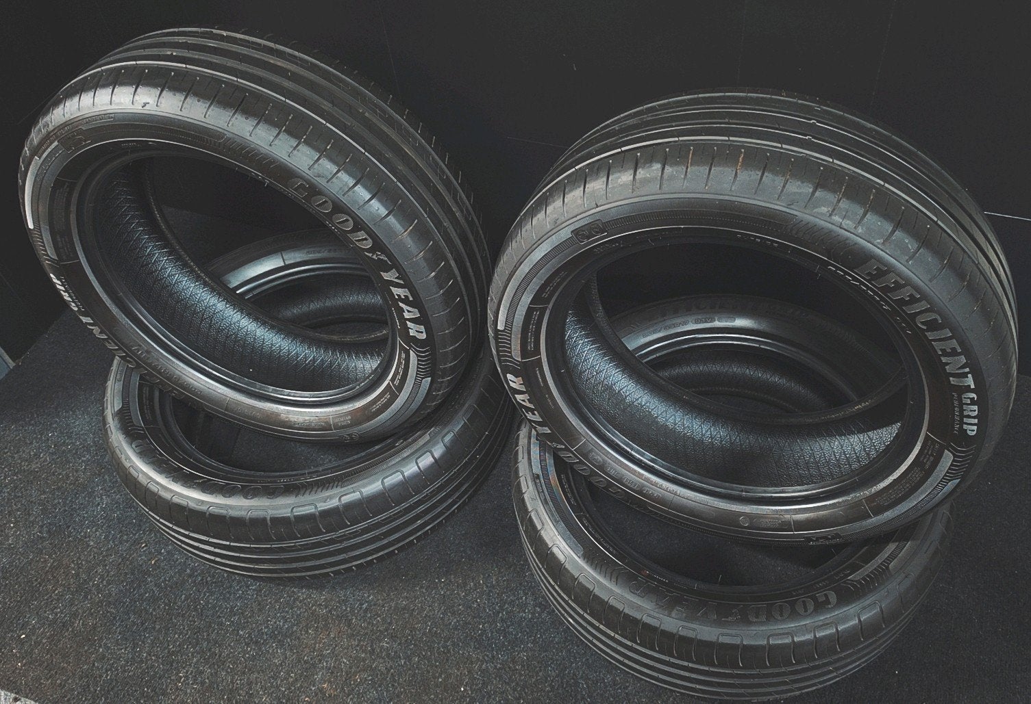 205 55 R17 17 Goodyear efficient grip banden, Auto-onderdelen, Banden en Velgen, Goodyear, 17 inch, Band(en), Zomerbanden