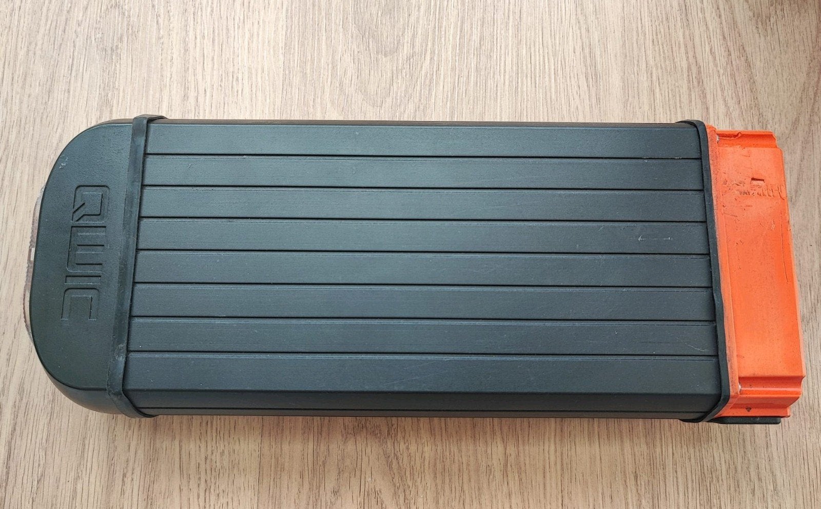 QWIC Accu BA00121 – 36V 16.5Ah – Sterke Actieradius, Ophalen, Zo goed als nieuw