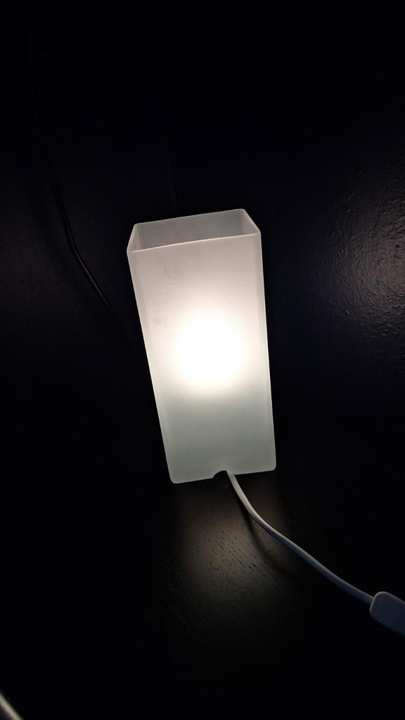 GRÖNÖ Tafellamp / Nachtlampje - Inclusief peertje, Huis en Inrichting, Ophalen, Minder dan 50 cm