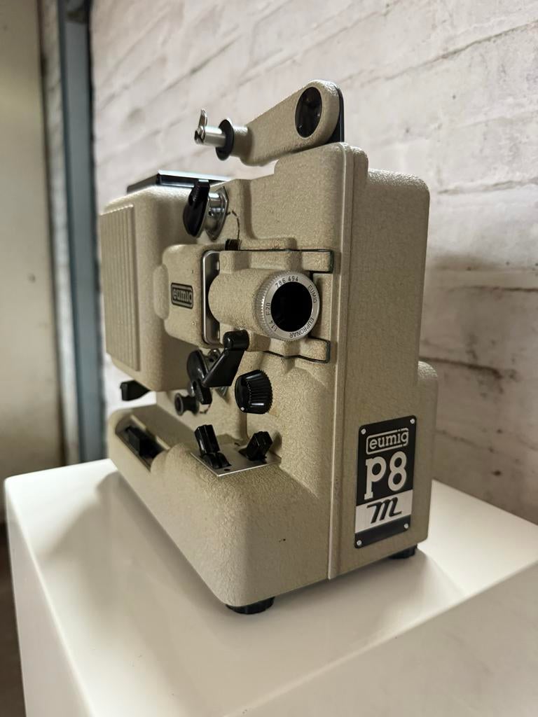 Eumig P8 8mm filmprojector - Vintage filmervaring, Audio, Tv en Foto, Ophalen, Gebruikt
