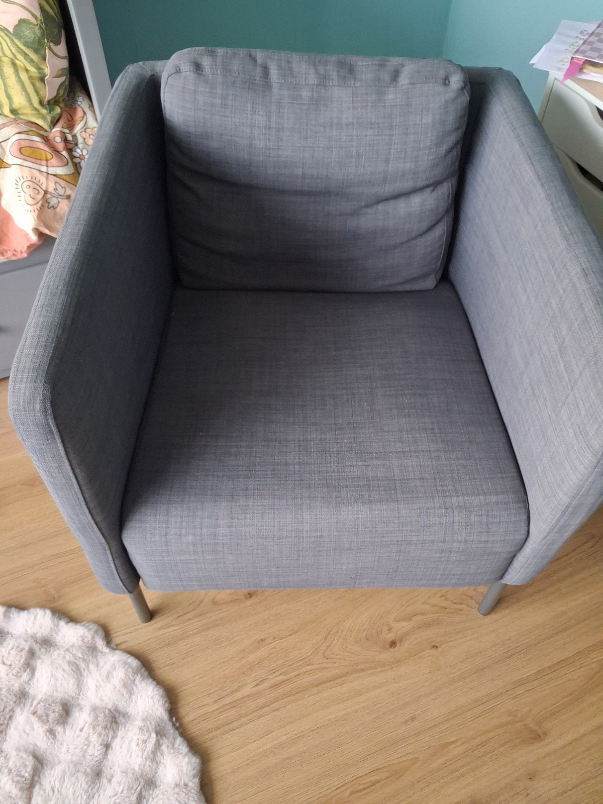 gratis Comfortabele grijze fauteuil - Zo goed als nieuw, Huis en Inrichting, Ophalen, 75 tot 100 cm, Zo goed als nieuw, Metaal