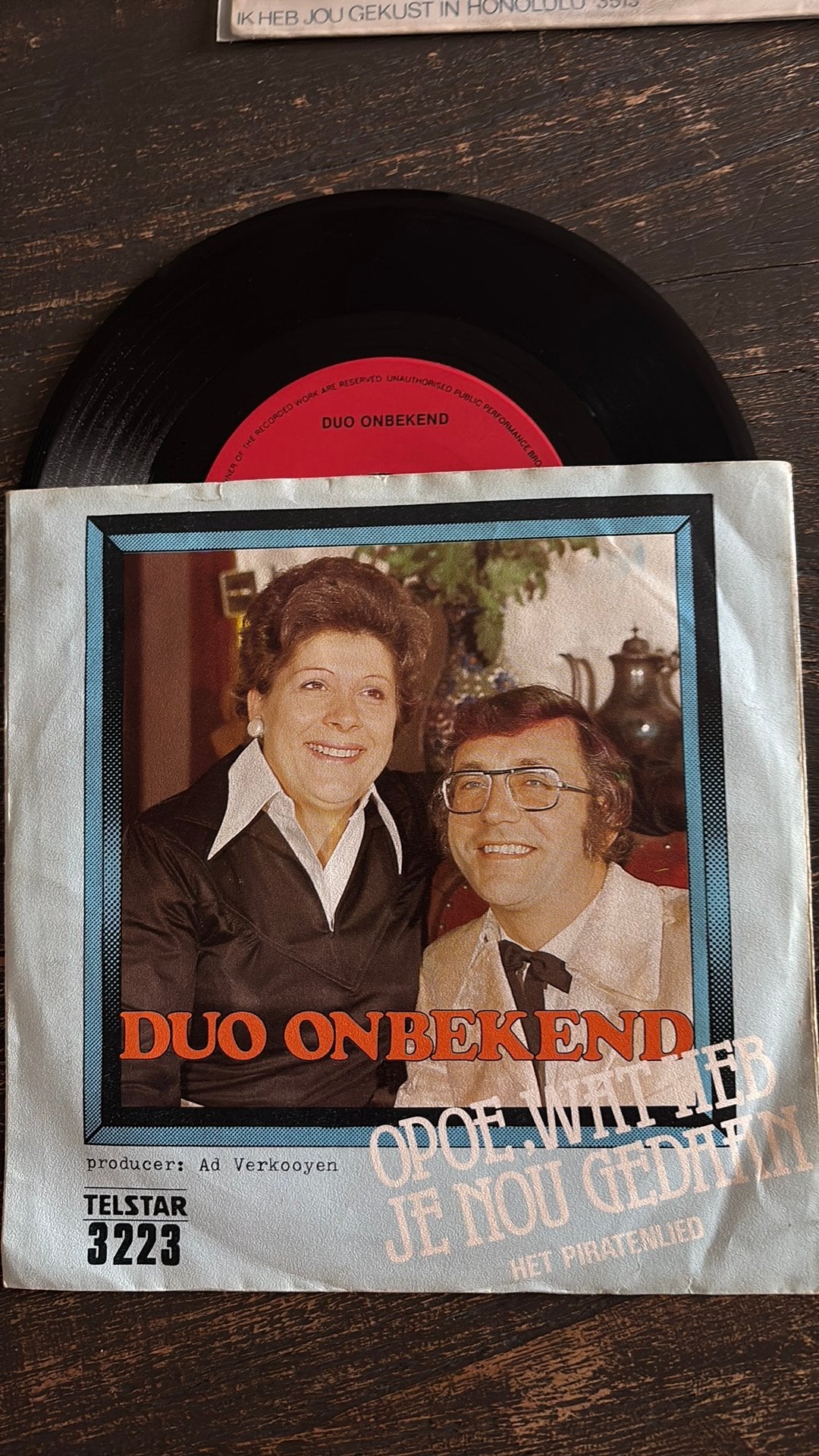 Duo Onbekend - Opoe, wst heb je nou gedaan, Ophalen of Verzenden, Zo goed als nieuw, Nederlandstalig