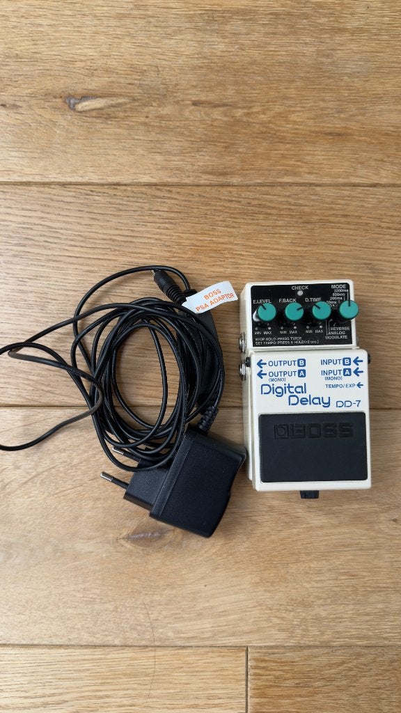 BOSS DD-7 Digital Delay + adapter – zo goed als nieuw, Verzenden, Zo goed als nieuw, Delay of Echo