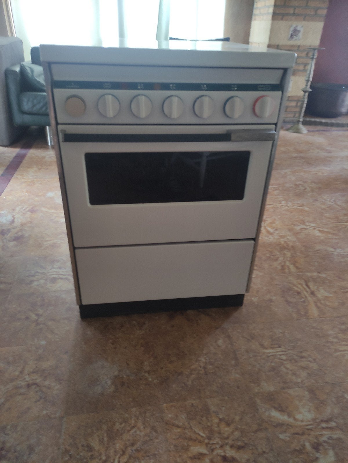 Siemens elektrisch kooktoestel met oven, Ophalen, Gebruikt, 4 kookzones, 85 tot 90 cm