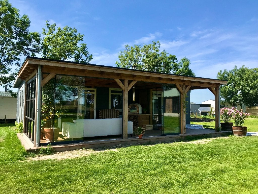 Chalet inclusief ruime aanbouw, Tot en met 2