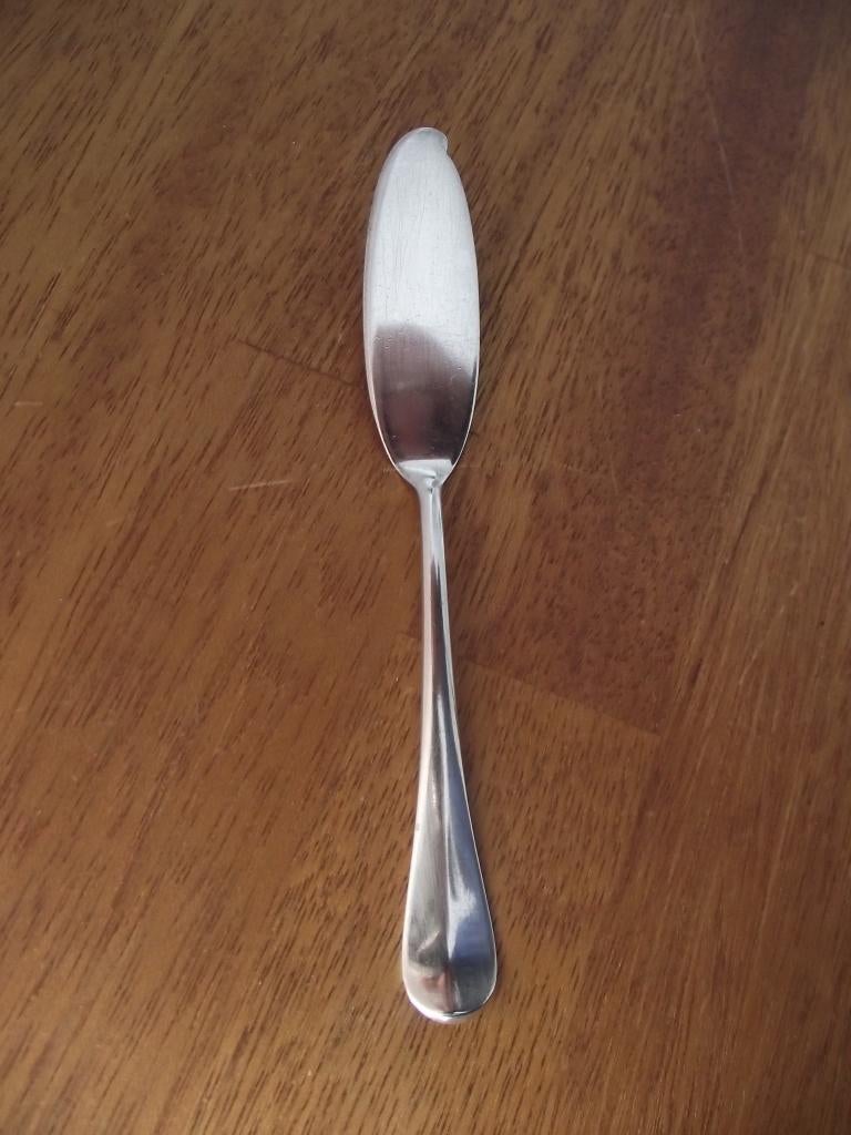 verzilverd 100 botermes Hollands glad 16 cm Keltum posthoorn, Antiek en Kunst, Antiek | Bestek, Ophalen of Verzenden