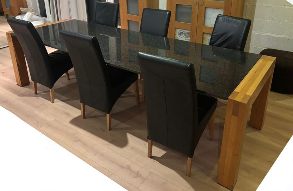 Tafel met houten poten en granieten blad (3x1x0,76 meter), Huis en Inrichting, Tafels | Eettafels, Ophalen, Overige materialen