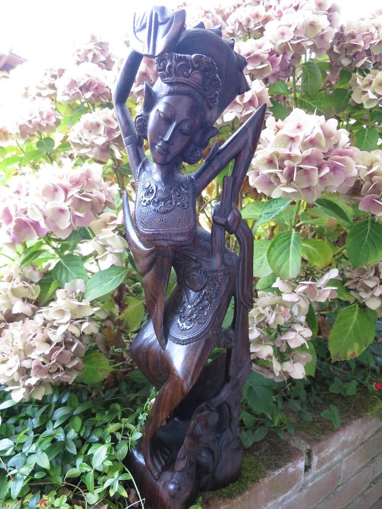 waardevol prachtig vrouw beeld uit coromandel hout gesneden, Ophalen of Verzenden