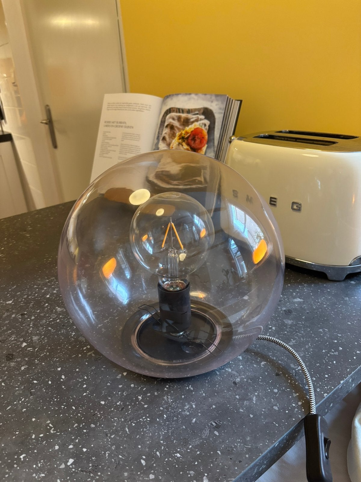 IKEA FADO tafellamp lichtroze excl. lichtbron, Ophalen, 25 cm, Met schakelaar, IKEA