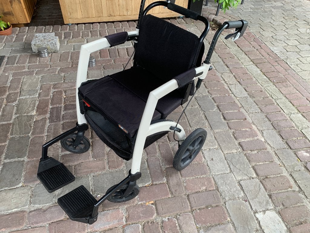 ROLLZ MOTION rolstoel en rollator 2 in 1 opvouwbaar, zwart, Ophalen, Inklapbaar, Gebruikt, Duwrolstoel