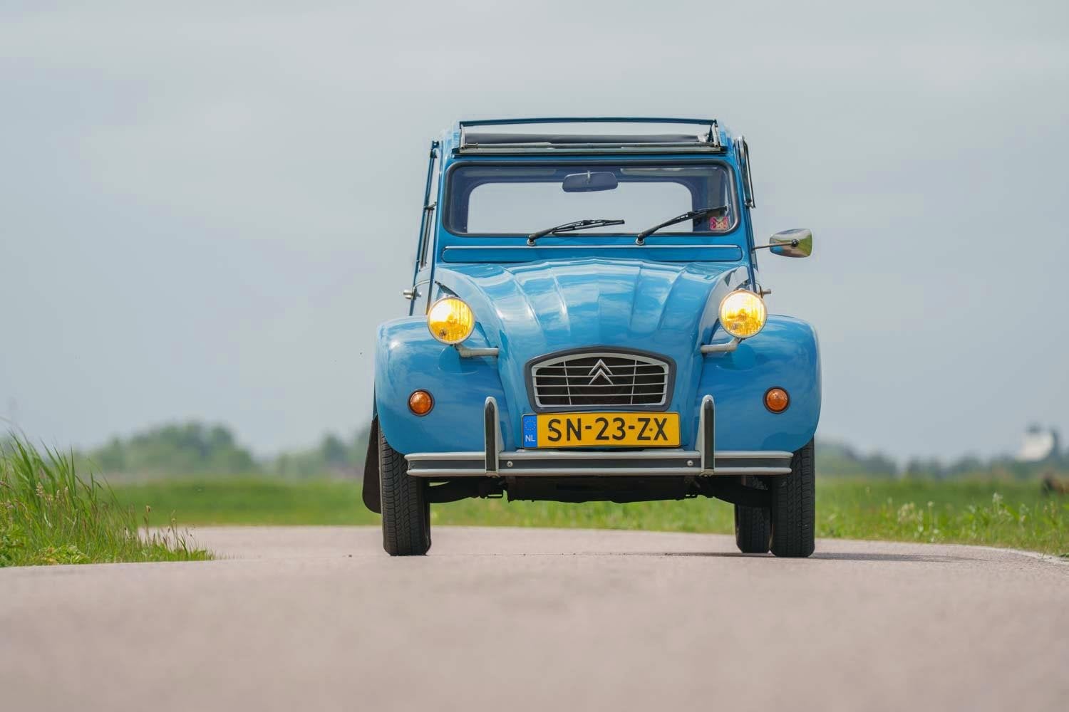 Citroen 2 CV 6 Club, Voorwielaandrijving, 2CV, Blauw, Origineel Nederlands
