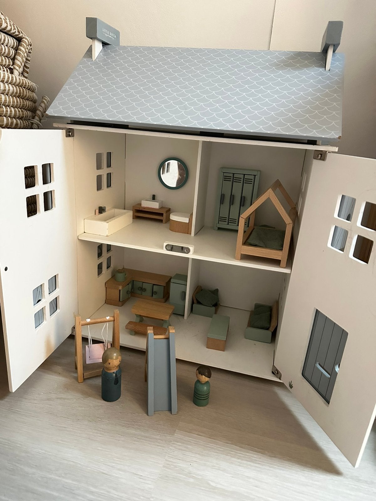 Little dutch poppenhuis speelhuis, Kinderen en Baby's, Speelgoed | Poppenhuizen, Ophalen, Zo goed als nieuw, Poppenhuis