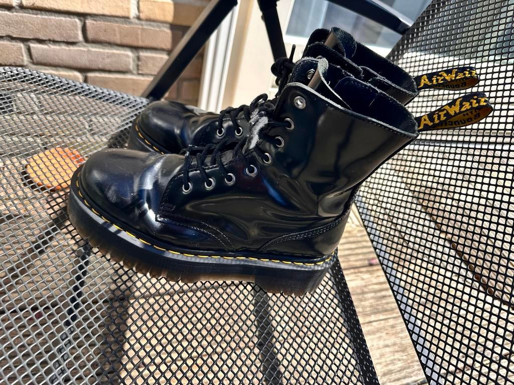 DR MARTENS platform jaydon maat 40, Ophalen of Verzenden, Zo goed als nieuw, Zwart
