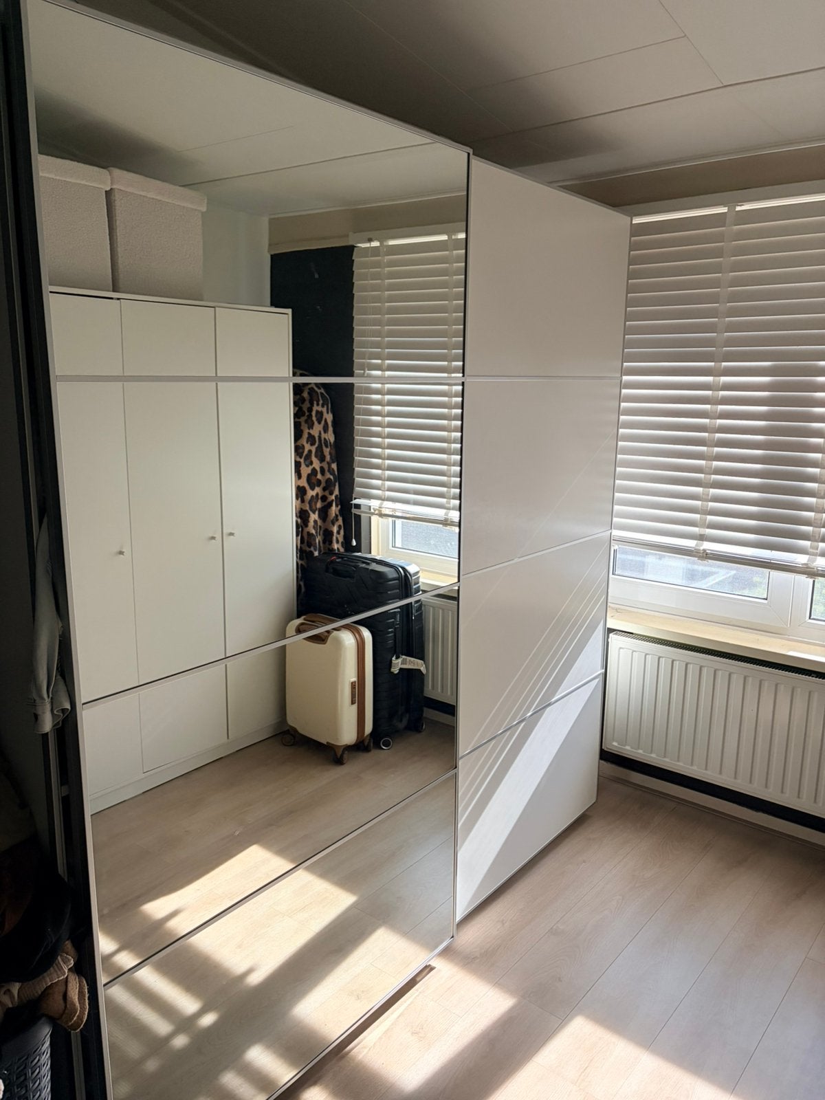Pax kast, Ophalen
