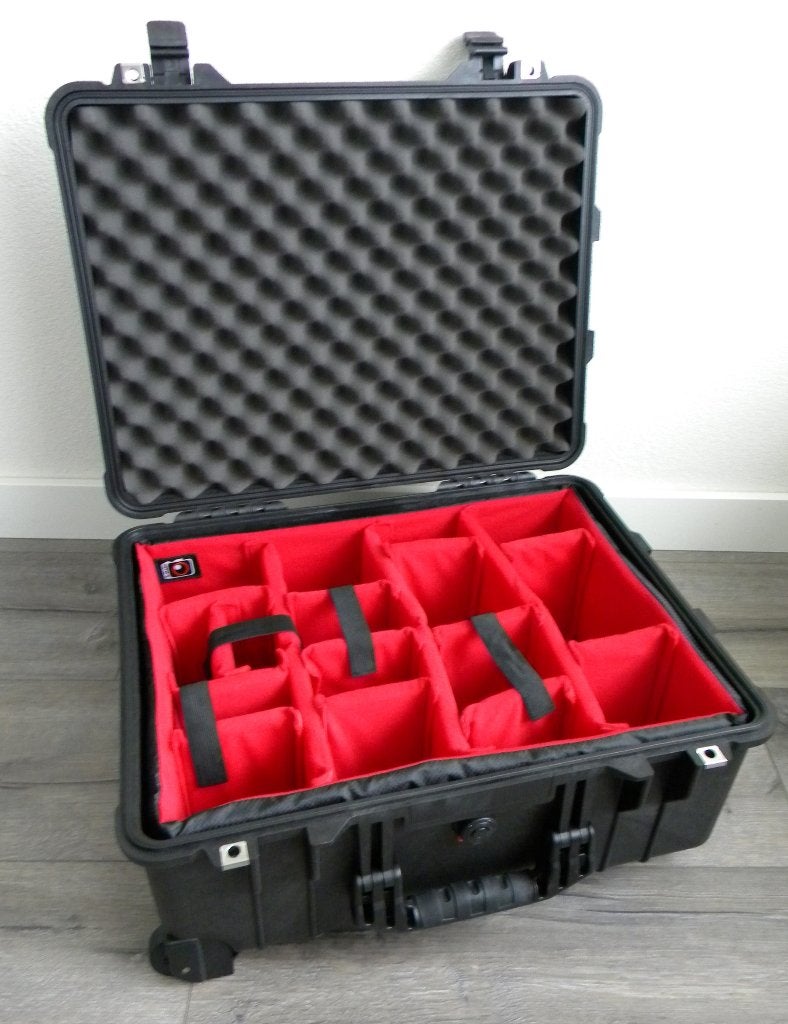 SUMMER SALE PELI CASE 1560 MET TROLLEY & RED DIVIDERS, Verstelbare indeling, Nieuw, Ophalen of Verzenden, Rolkoffer