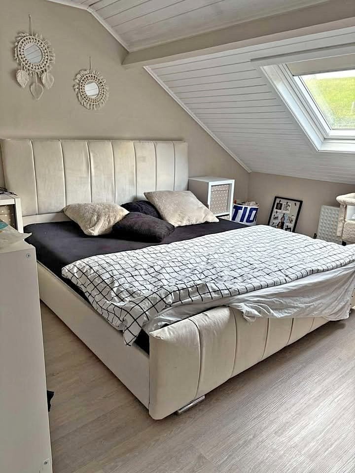 tweepersoonsbed met matras, Ophalen, Beige, 180 cm, 200 cm