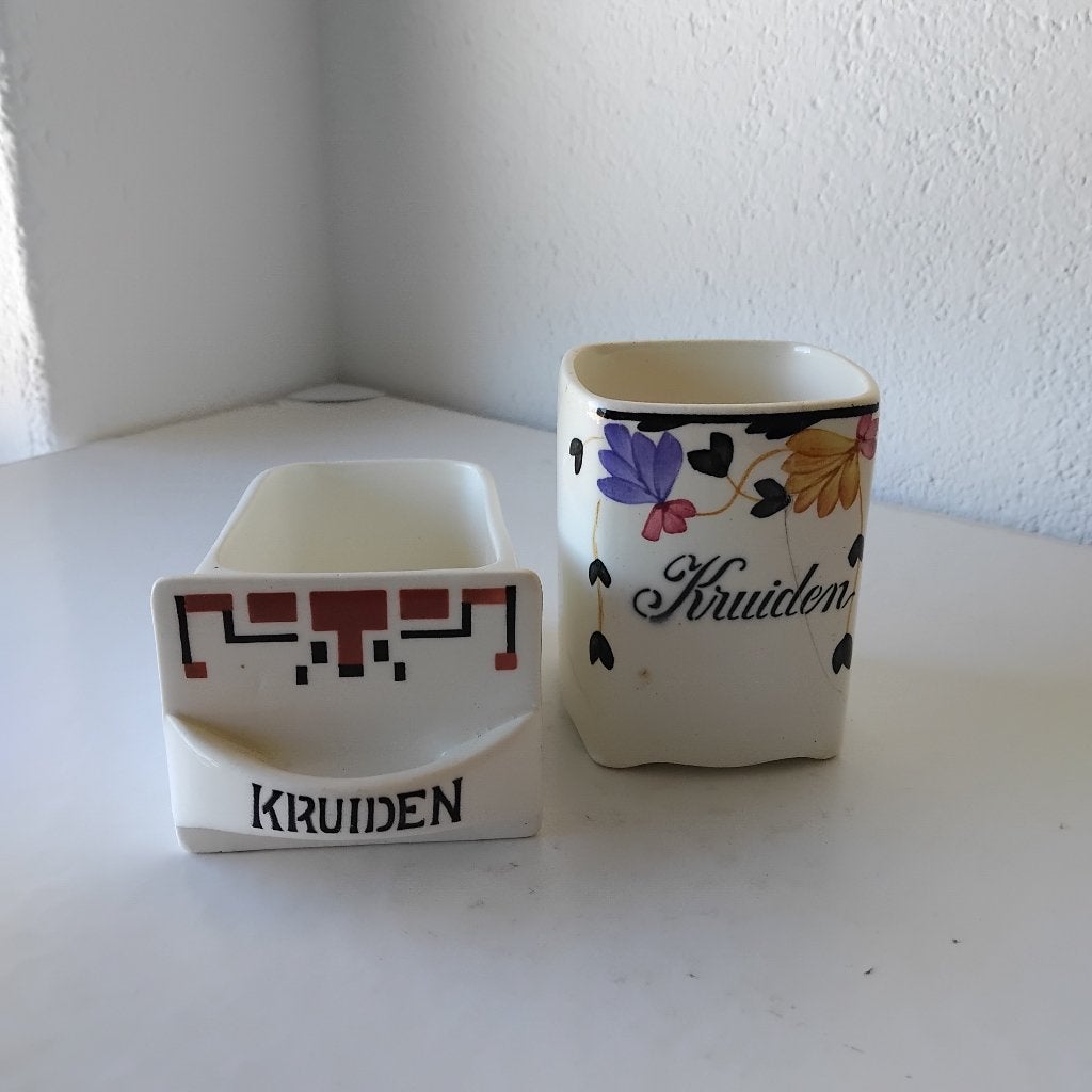 Kruiden, lade grootmoeders keukenkruidenkastje, maastricht, Ophalen of Verzenden