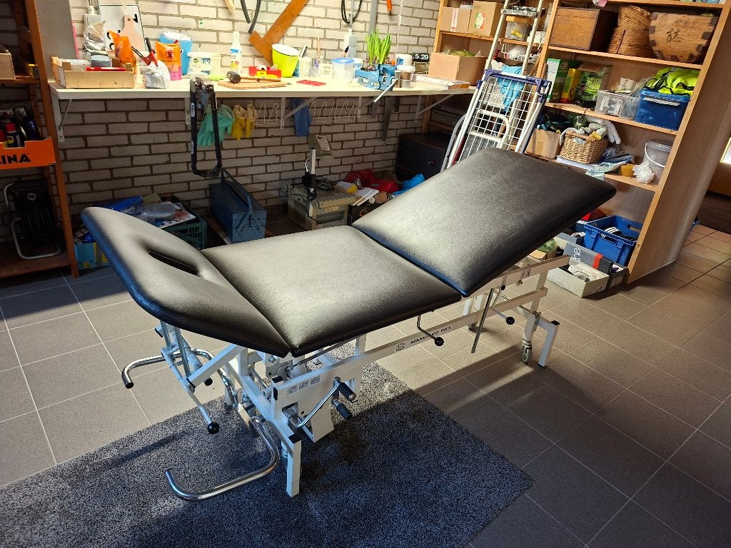 Professionele Massagetafel Manumed PR3, Ophalen of Verzenden, Zo goed als nieuw, Massagetafel