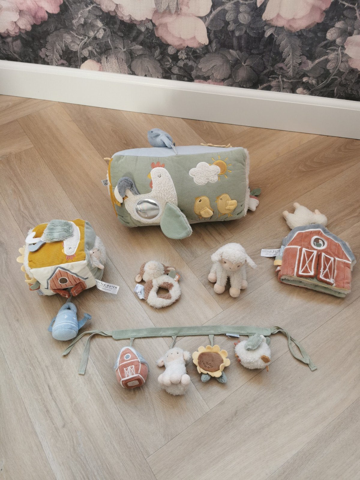 little dutch little farm boerderij speelgoed pakket, Kinderen en Baby's, Ophalen of Verzenden, Zo goed als nieuw, Overige typen