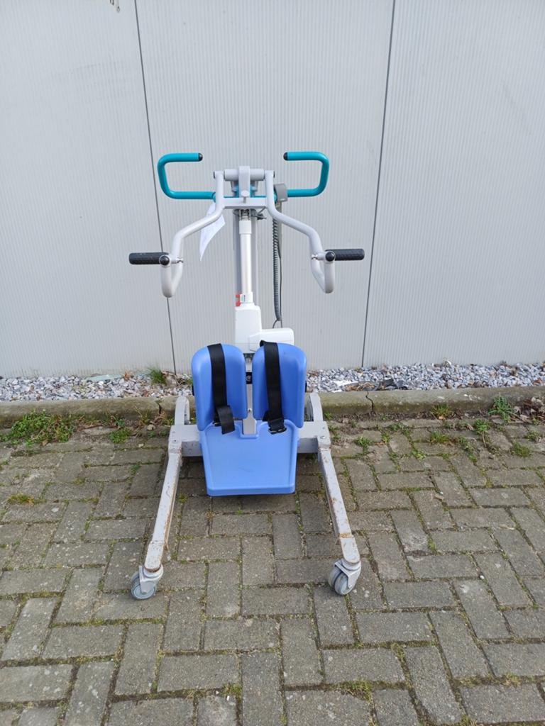 Actieve tillift/staop hulp arjo sara 3000, Diversen, Ophalen of Verzenden