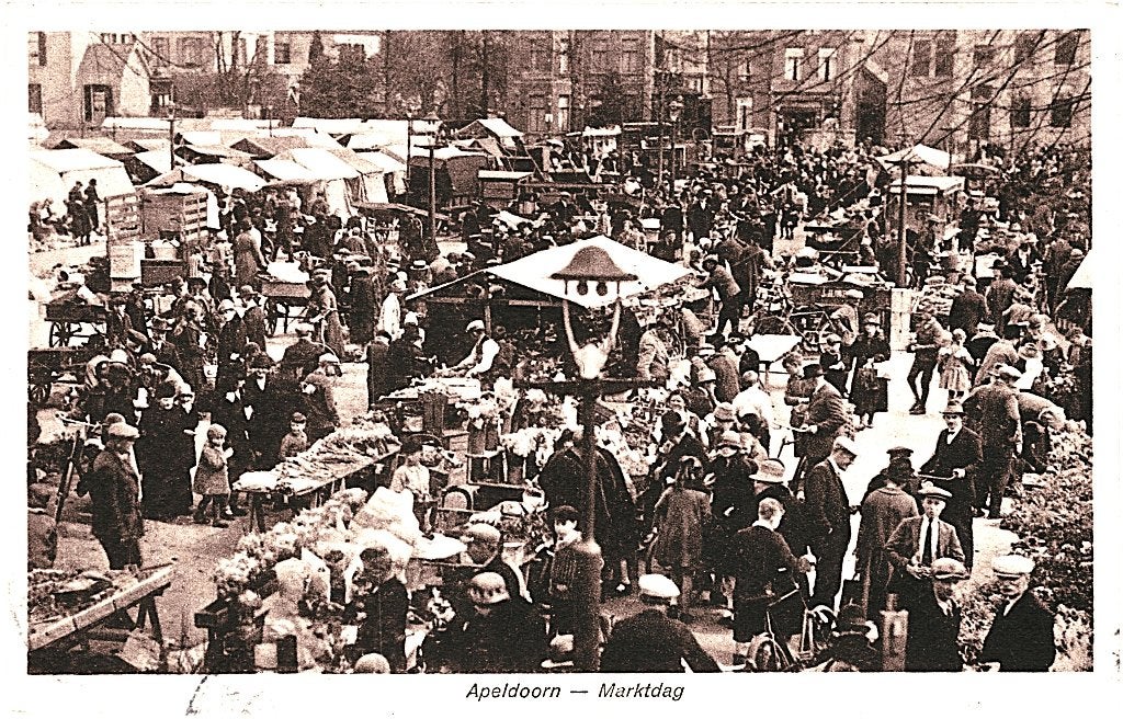 804618 Apeldoorn Markt Gelopen met zegel, Ophalen of Verzenden, 1920 tot 1940, Gelopen, Gelderland