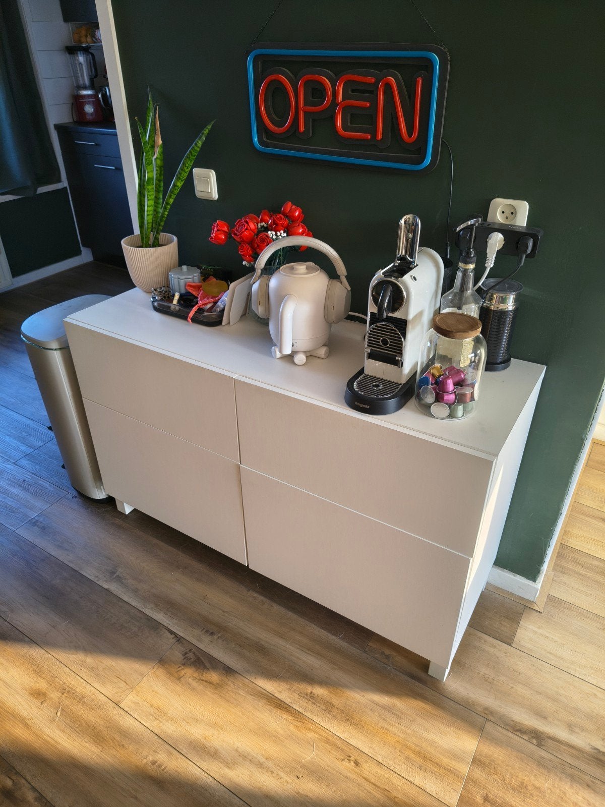 Wit dressoir met 2 lades en 2 vakken, Huis en Inrichting, Ophalen, Gebruikt, 100 tot 150 cm, Met lade(s)